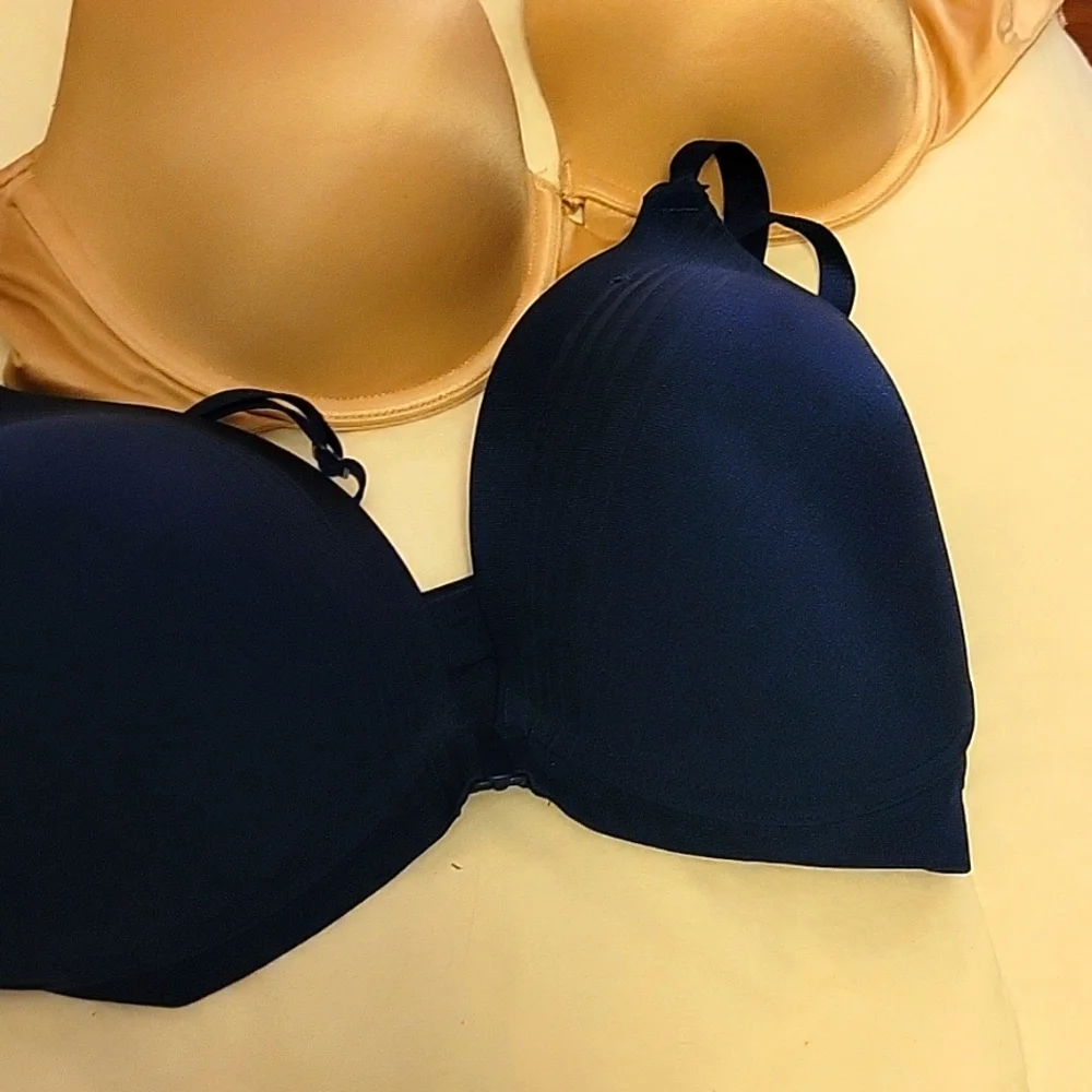 All is 36D.Multi-Item Listing. Choose your color and brand. - Picture 2 of 14